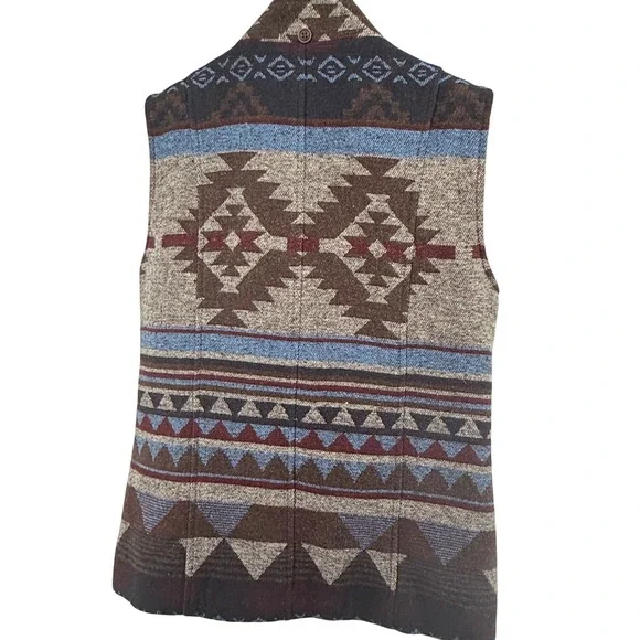 Cedar Rose Aztec Print Toggle Vest Women's Size Medium Southwestern Style - Picture 5 of 10